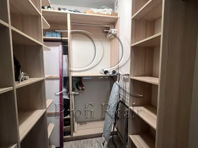квартира за адресою Метрологічна вул., 107А