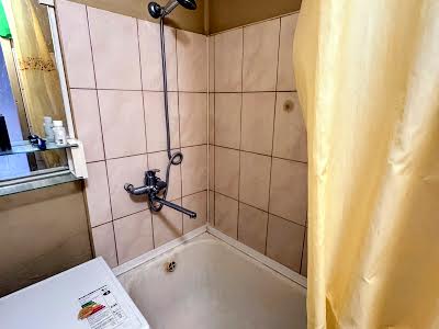 квартира по адресу Героев Днепра ул., 6