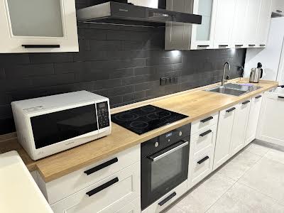 квартира по адресу Кондратюка Юрия ул., 3