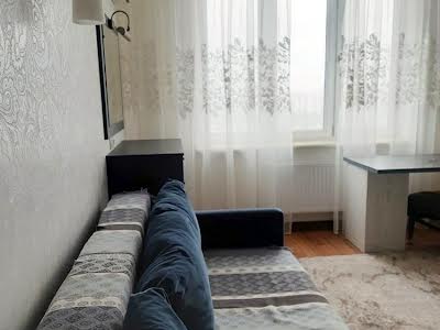 квартира по адресу Героев Полка 