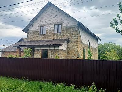 дом по адресу с. Новые петровцы, Защитников Украины ул., 41