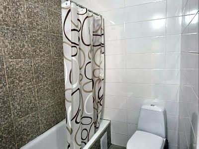 квартира за адресою Регенераторна вул., 3