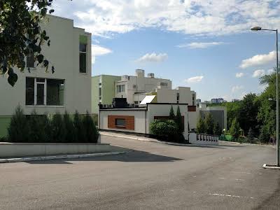 квартира по адресу Липовая, 2
