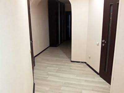 квартира по адресу Вишняковская ул., 13