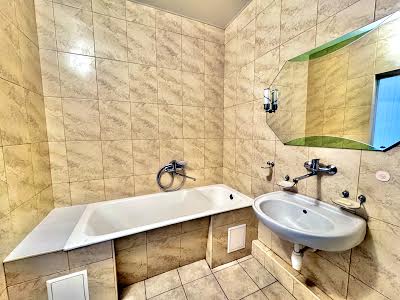 квартира за адресою Голосіївська вул., 13