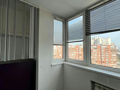 квартира по адресу Драгоманова ул., 17