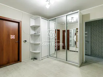 квартира за адресою Здолбунівська вул., 13