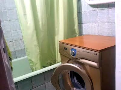 квартира за адресою Романа Ратушного вул. (Волгоградська), 14