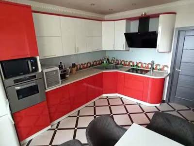 квартира за адресою Драгоманова вул., 2-Б