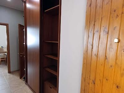 квартира за адресою Шота Руставелі вул., 26