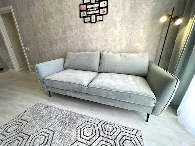 квартира за адресою Михайла Максимовича вул. (Онуфрія Трутенка), 26