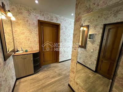 квартира по адресу Чередниченковский пер., 7