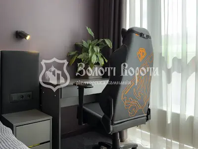 квартира по адресу Радистов ул., 40в
