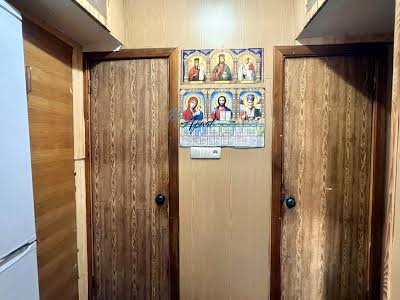 квартира по адресу Ревуцкого ул., 8
