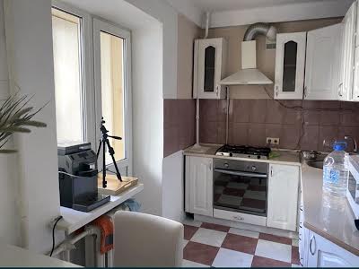 квартира за адресою Саксаганського вул., 88
