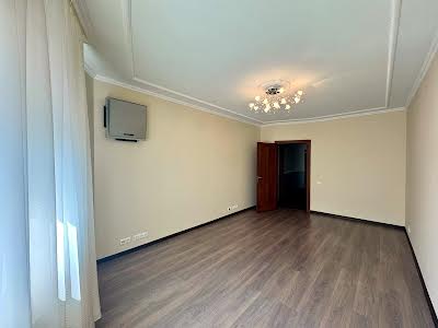 квартира за адресою Раїси Окіпної вул., 10