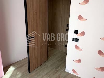 квартира за адресою Салютна вул., 2к10