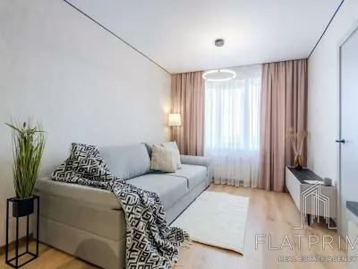 квартира за адресою Озерна, 27а