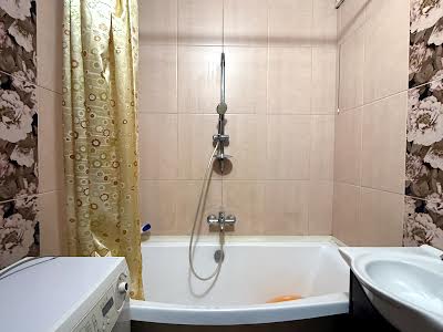 квартира по адресу Викентия Беретти ул., 6