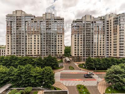 квартира за адресою Андрія Верхогляда вул. (Михайла Драгомирова), 12