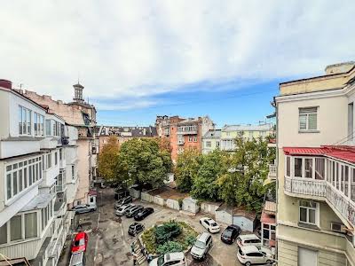 квартира за адресою Київ, Лютеранська вул., 28/19