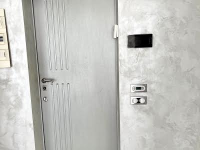 комерційна за адресою Дегтярівська вул., 25к1