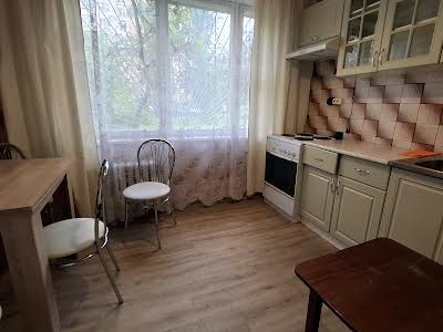 квартира по адресу Героев Днепра ул., 17
