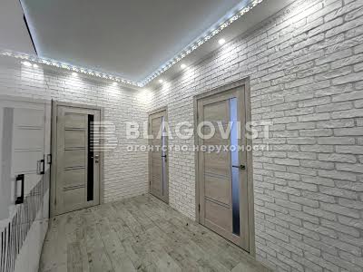 квартира за адресою Дмитрівська, 60/19