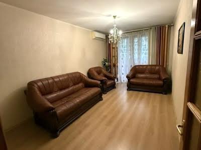 квартира за адресою Олімпійська вул., 31