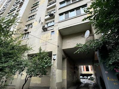 квартира за адресою Лабораторна вул., 14