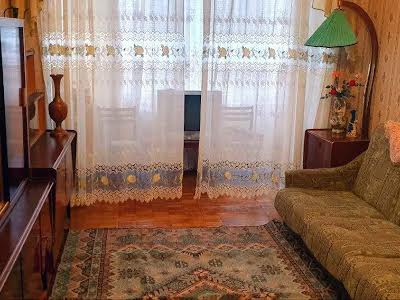 квартира по адресу Романа Ратушного ул. (Волгоградська), 33