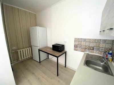 квартира по адресу Миколы Бажана просп., 14