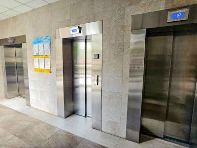 квартира по адресу Голосеевский просп. (40-летия Октября), 95-А