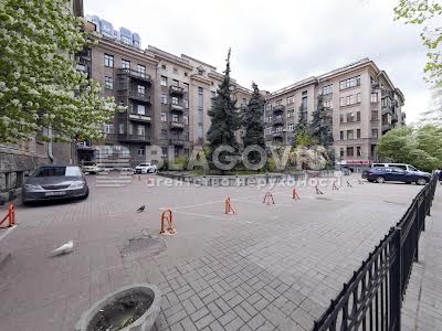 квартира за адресою Інститутська вул., 16