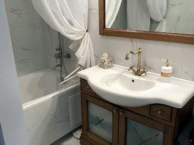квартира за адресою Оксамитова вул., 9-А
