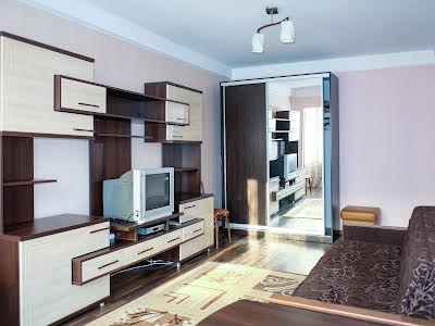 квартира за адресою Євгена Коновальця вул. (Щорса), 37