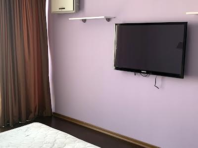 квартира за адресою Київ, Регенераторна вул., 4