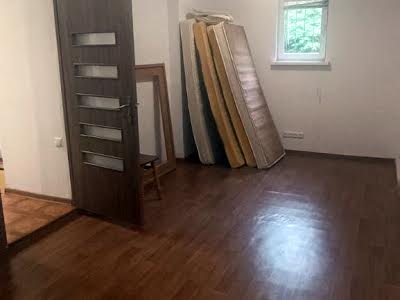квартира по адресу Межигорская ул., 22