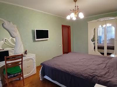 квартира по адресу Анны Ахматовой ул., 43
