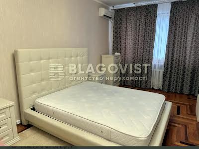квартира по адресу Старонаводницкая ул., 4-Б