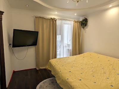 квартира за адресою с. Святопетрівське, Тараса Шевченка бульв., 5