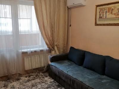 квартира по адресу Червоной Калины просп. (Владимира Маяковского), 12-А