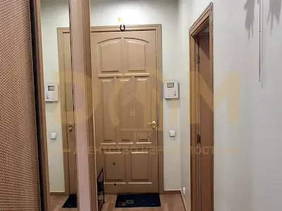 квартира за адресою Черняховського вул., 12