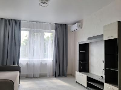 квартира по адресу Оноре де Бальзака ул., 18