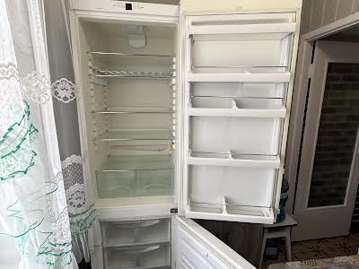 квартира за адресою Академіка Булаховського вул., 36