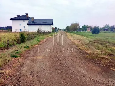 участок по адресу 