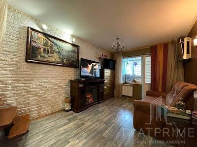 квартира по адресу Приречная ул., 5