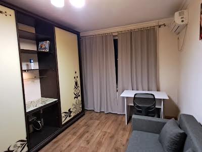 квартира по адресу Машиностроительный пер. (Машинобудівельний), 27