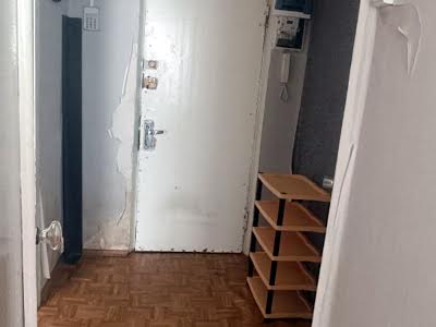 квартира за адресою Алішера Навої просп., 61