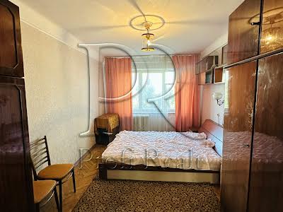 квартира за адресою Дарницький бульв., 9